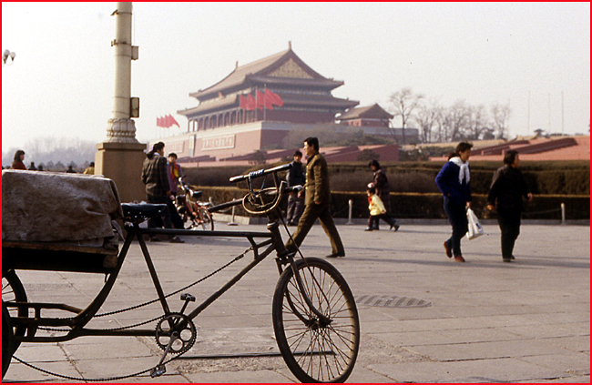 Pekin place Tien an Men 1993